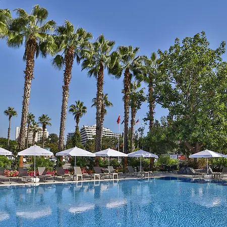 Hotel Nashira 4*