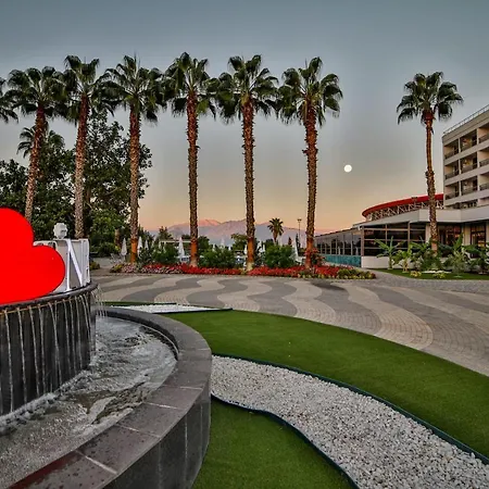 Nashira Hotel