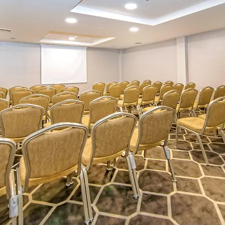 Nashira Ξενοδοχείο 4*