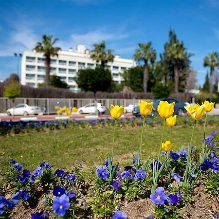Hotel Nashira 4*