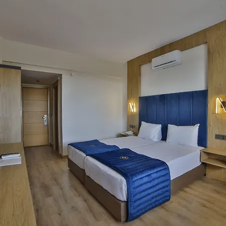 Nashira Hotel Antália