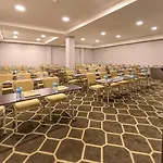 Nashira Hotel