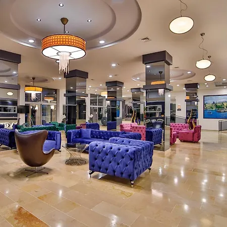Hotel Nashira 4*