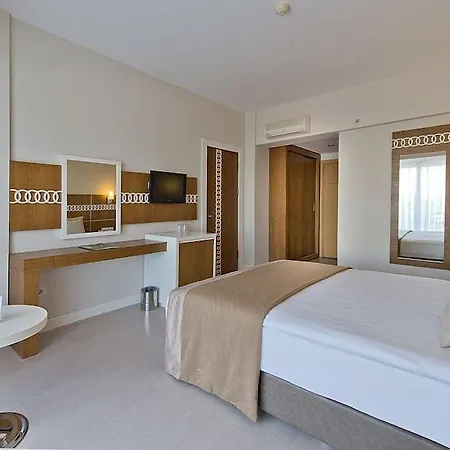 Hotel Nashira Antalia