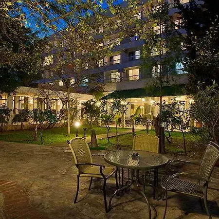 Hotel Nashira