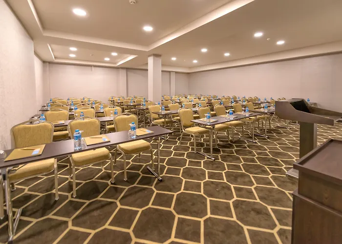 Nashira Hotel